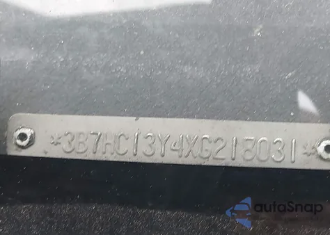 1999 Dodge Ram 1500 St из США, поврежденный, VIN 3B7HC13Y4XG218031